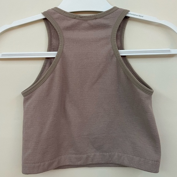 SWS Essentials Tank - Picture 2 of 3